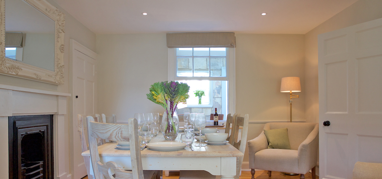 Book 17 The Town House, Bath